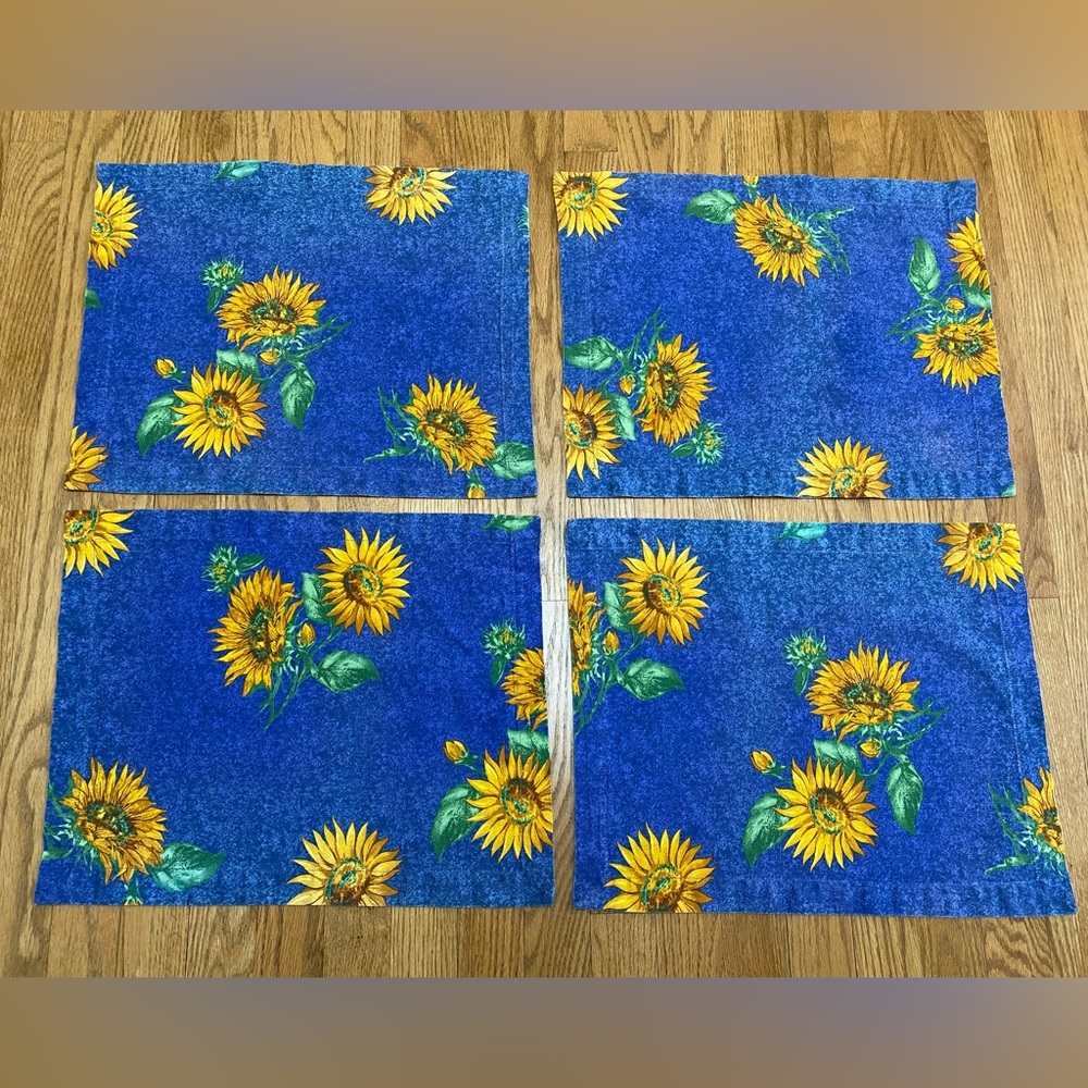 SUR LA TABLE Placemats Blue With Sunflowers Cotton Set Of 4 Made In Italy